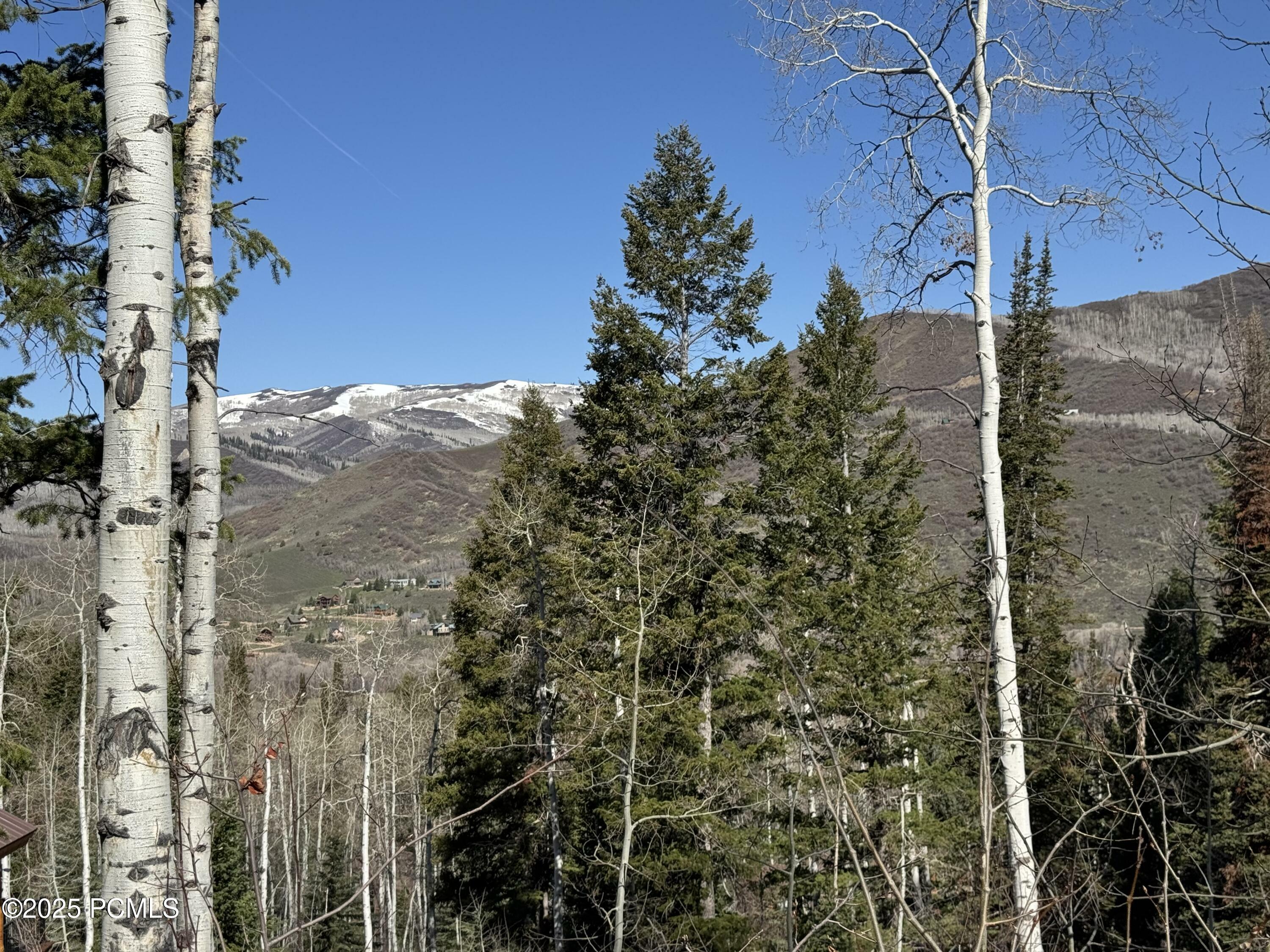 Property Photo: 661 Red Fir Way UT 84055