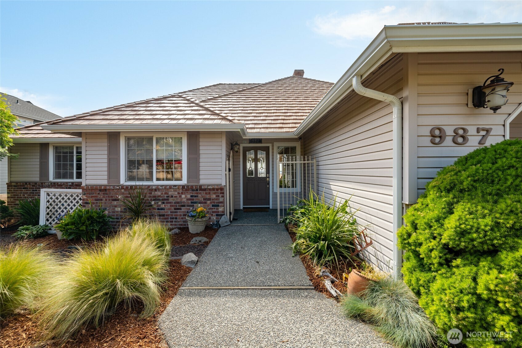 Property Photo: 987 NW Camano Drive WA 98282