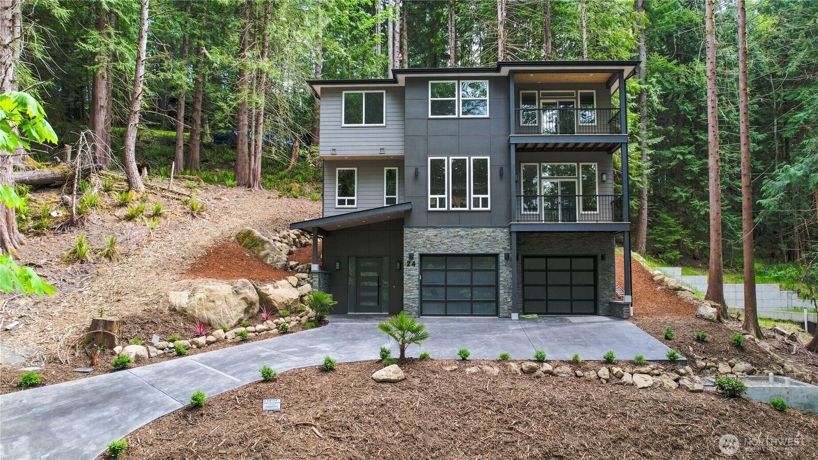 Property Photo:  24  Granite Circle  WA 98229 