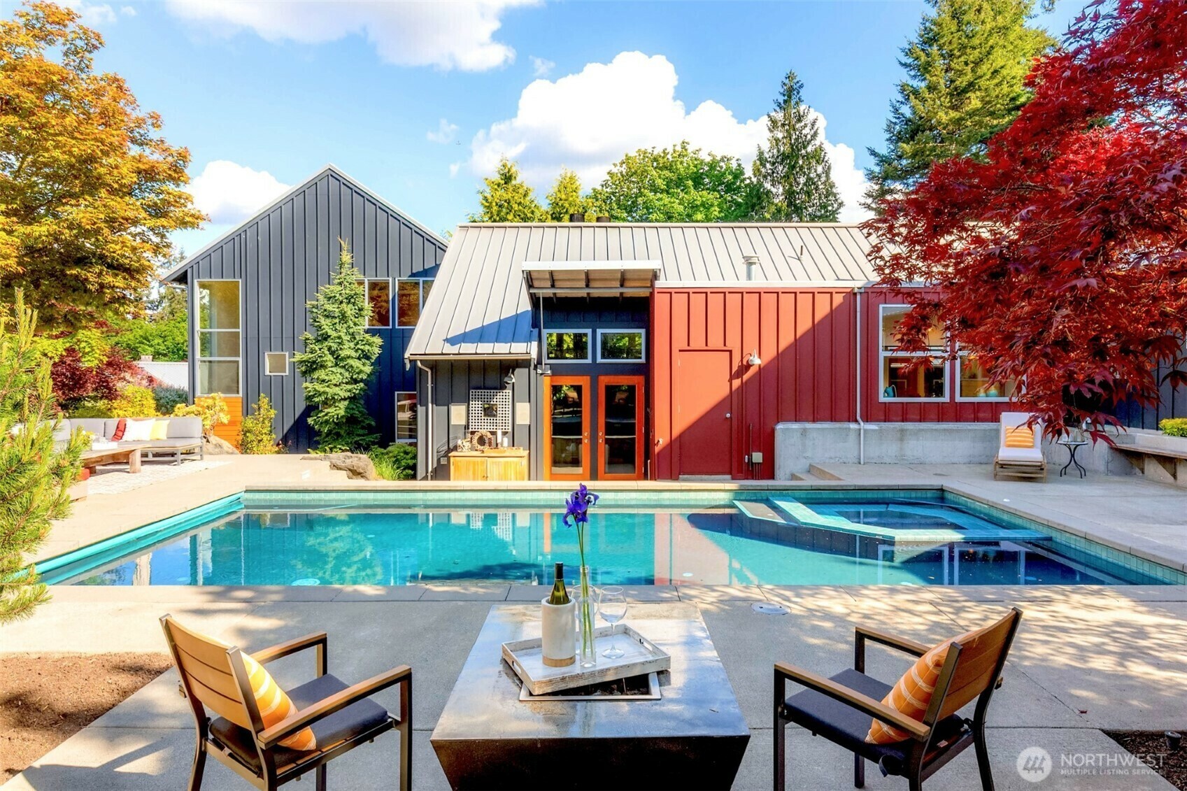 Property Photo: 10611 NE 155th Place WA 98011