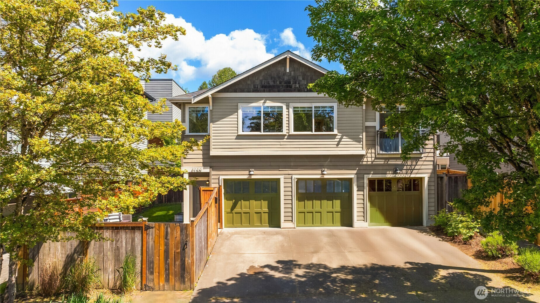 Property Photo: 4130 25th Avenue SW WA 98106