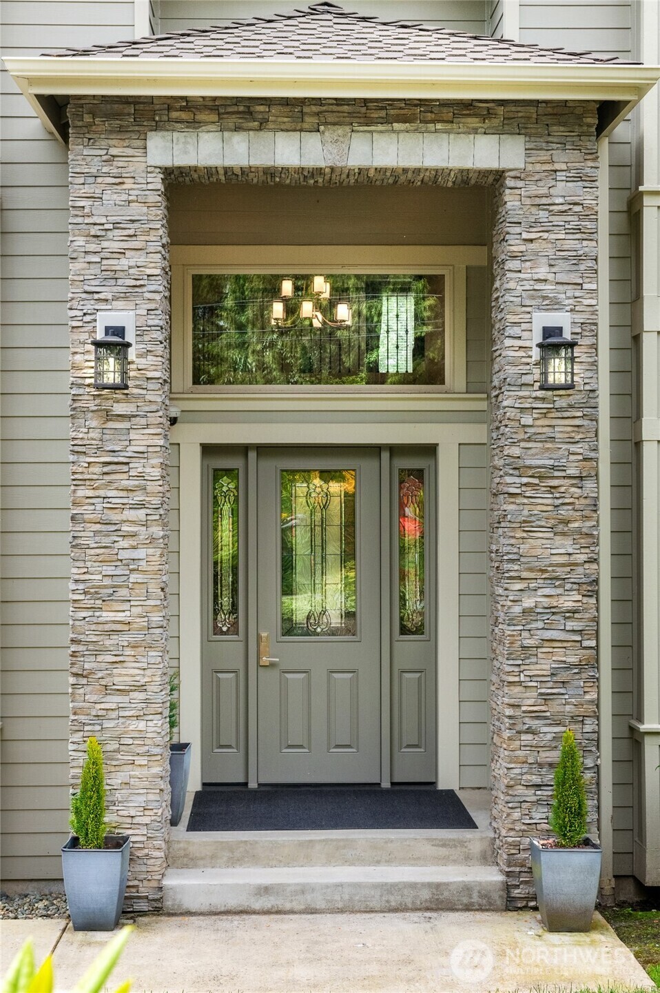 Property Photo: 9827 NE 20th Street WA 98004