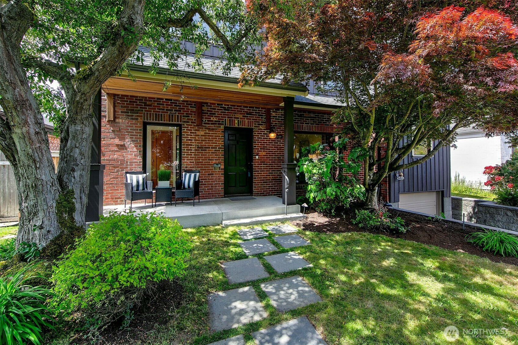 Property Photo: 2417 35th Avenue W WA 98199