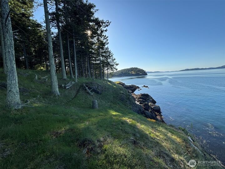 Property Photo:  567  Marine Lane  WA 98250 
