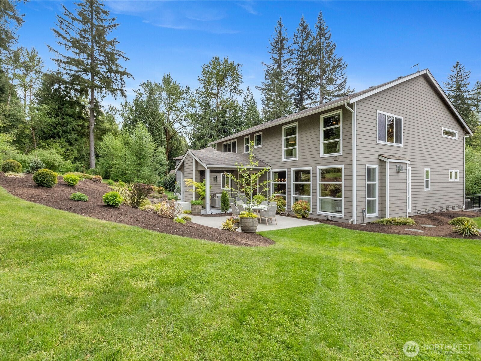 Property Photo:  20927  114th Avenue SE  WA 98296 