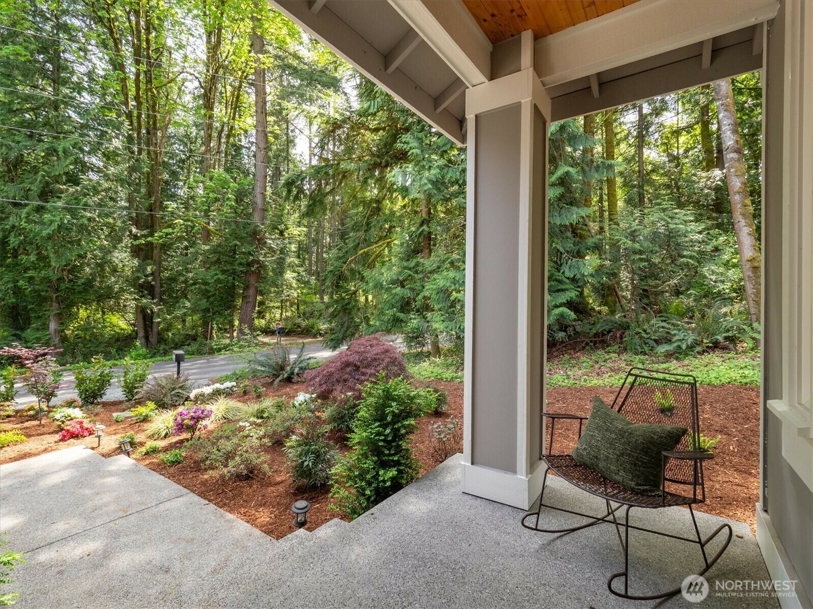 Property Photo: 17513 W Lake Desire Drive SE WA 98058