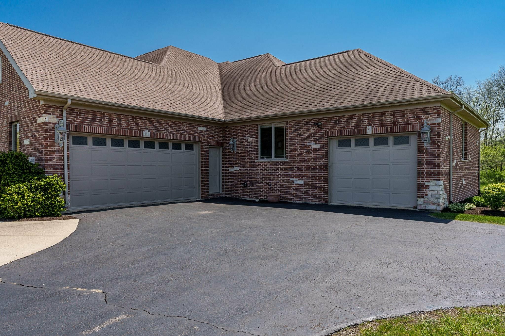 Property Photo: 5344 River Run Parkway IL 61008