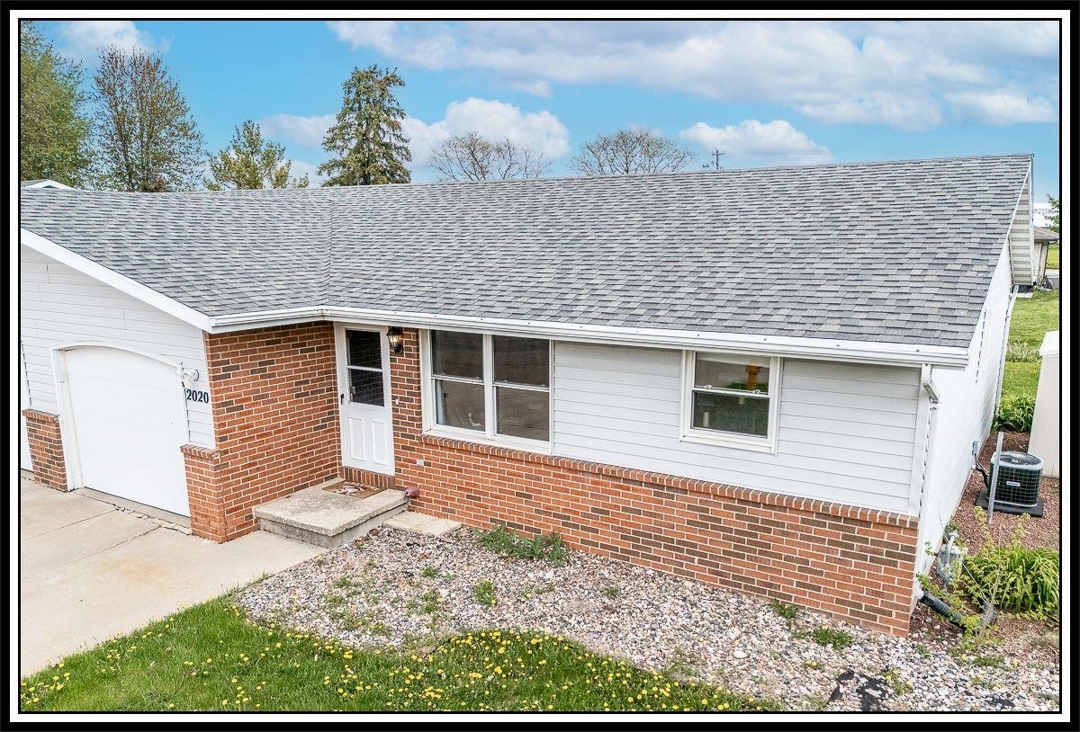 Property Photo: 2020 Peter Lane WI 54140-1241