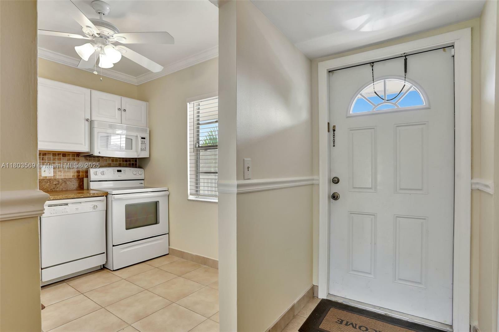 Property Photo:  551 NW 80th Ter 203  FL 33063 