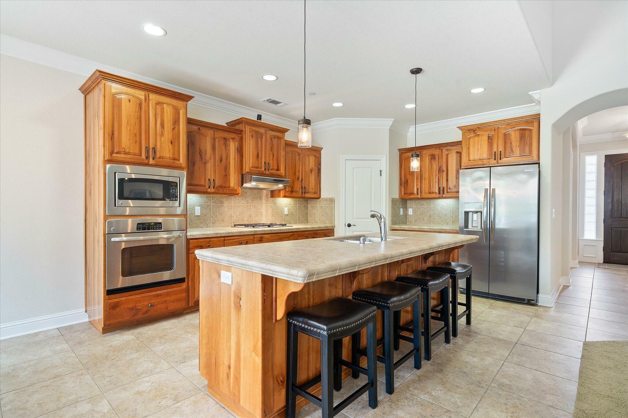 Property Photo: 792 Bellagio CA 96003