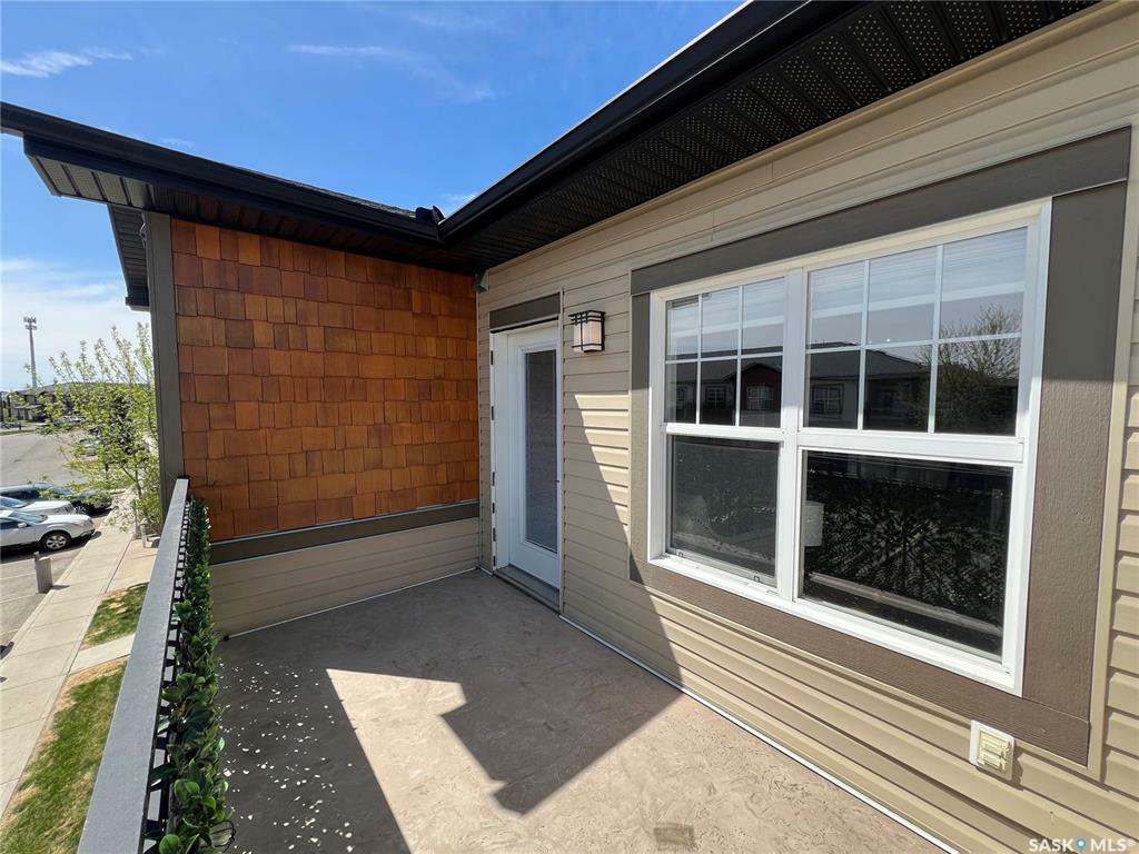 Property Photo: 1015 Patrick Crescent 206 SK S7W 0M2