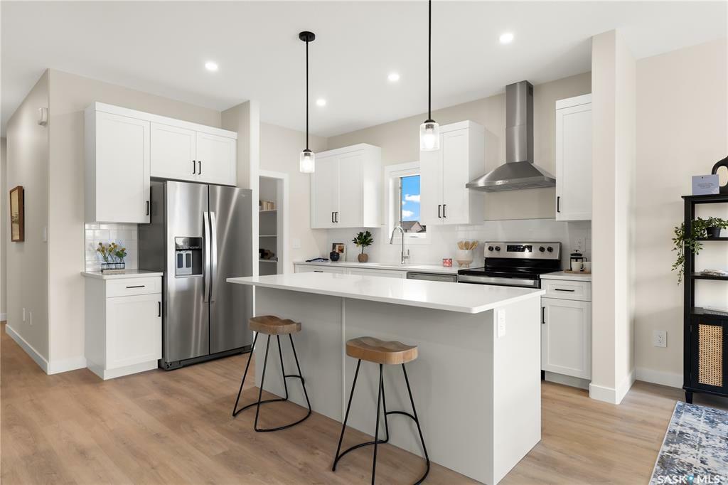 Property Photo: 335 Asokan Bend SK S7W 0Y3