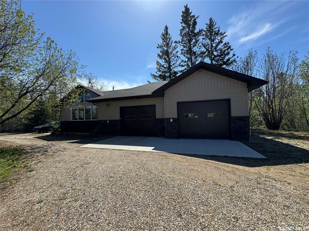 Property Photo: 2050 Riverside Drive SK S6V 5R3