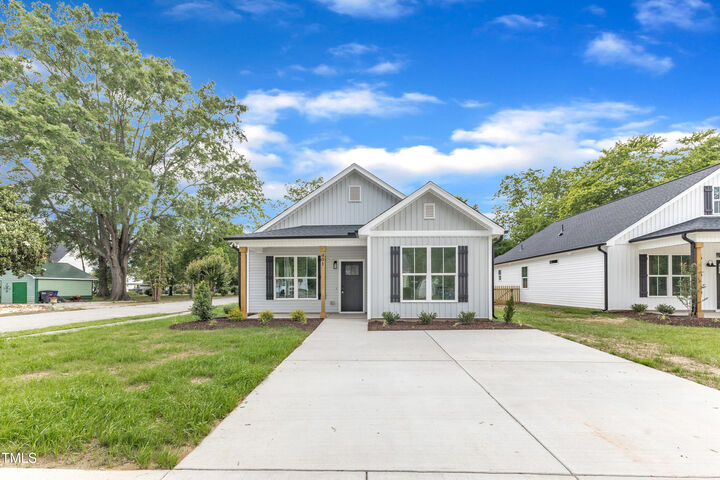 Property Photo:  401 N Raiford Street  NC 27576 