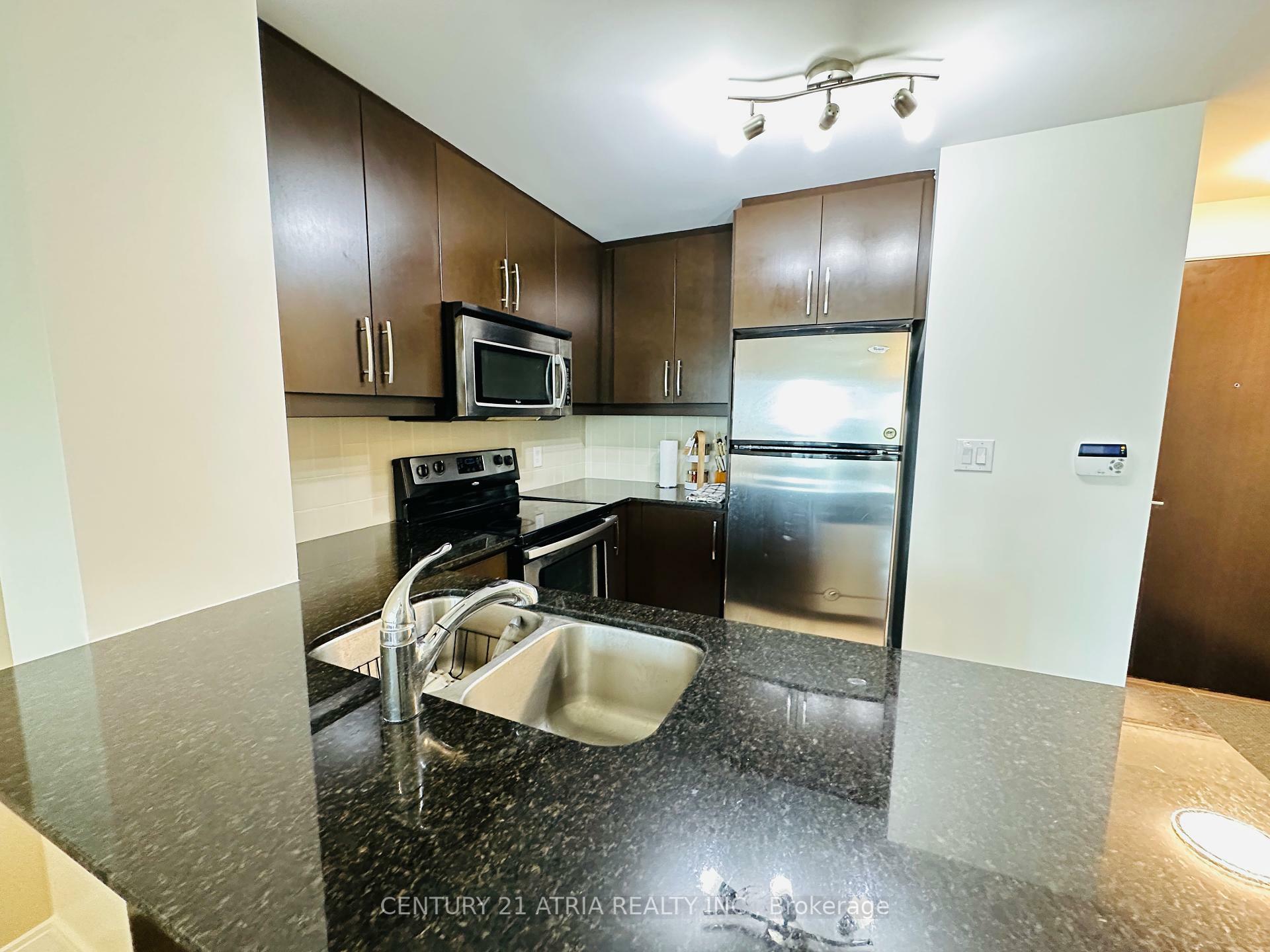 Property Photo: 50 Absolute Avenue 504 ON L4Z 0A9