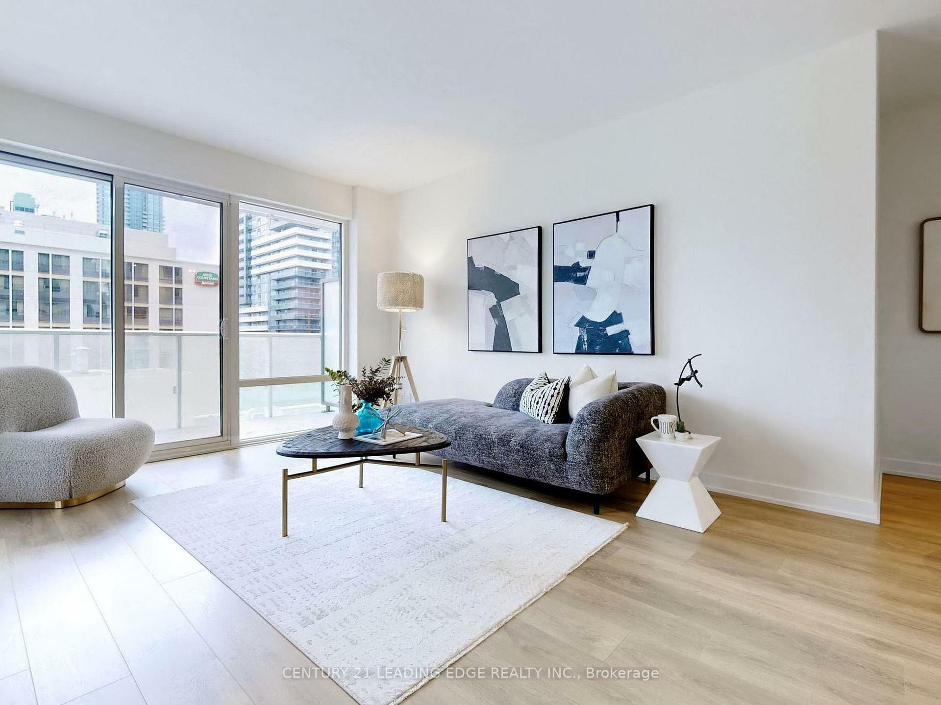 Photo de la propriété: 501 Yonge Street 1009 ON M4Y 0G8