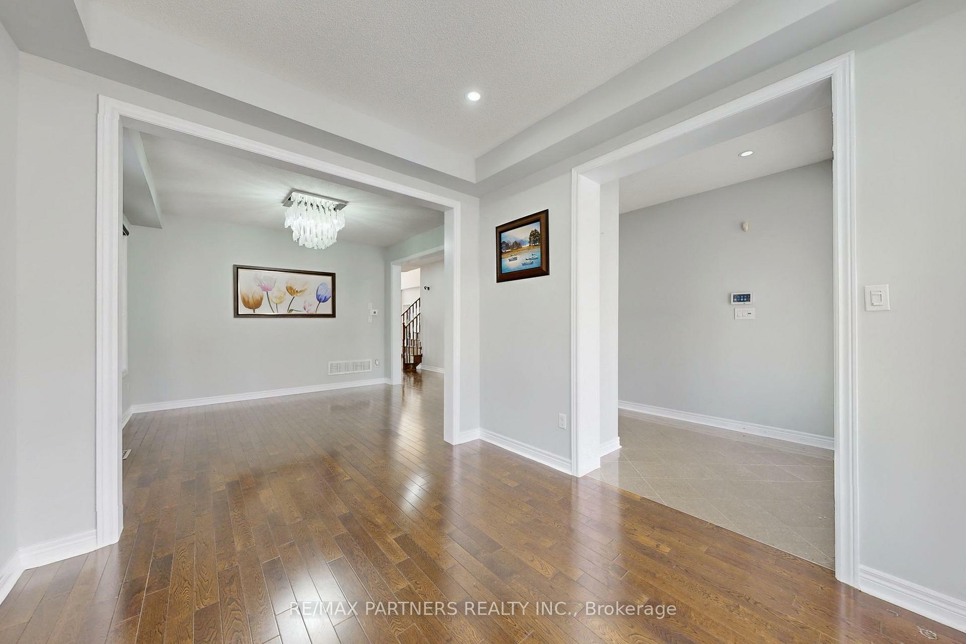 Property Photo: 133 Alexander Lawrie Avenue ON L6E 0J4