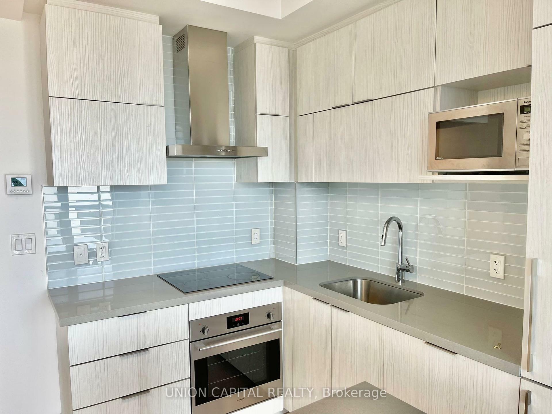 Property Photo: 10 Rouge Valley Drive W 1004 ON L6G 0G9