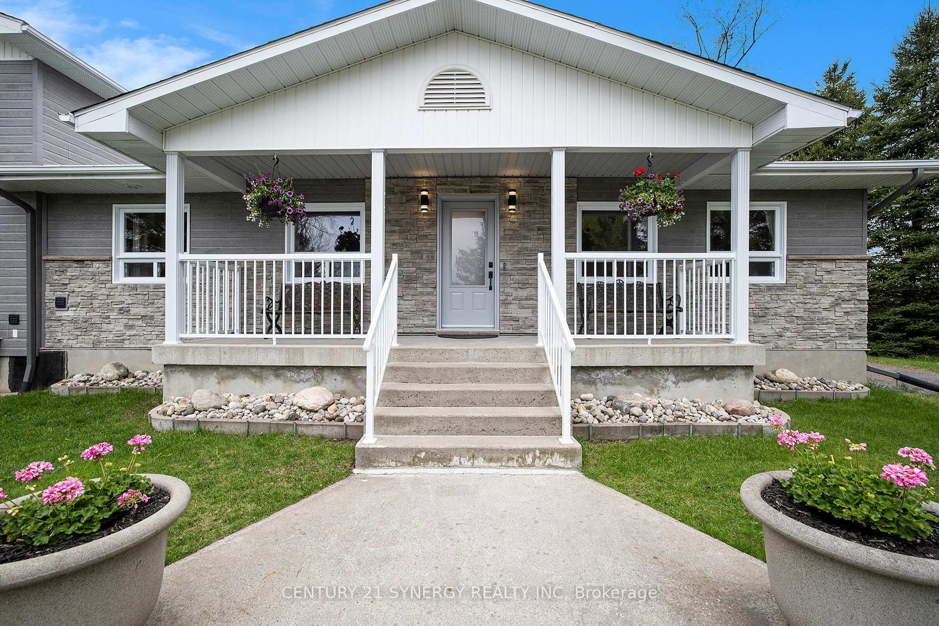 280 Limoges Road  Russell ON K0A 2M0 photo