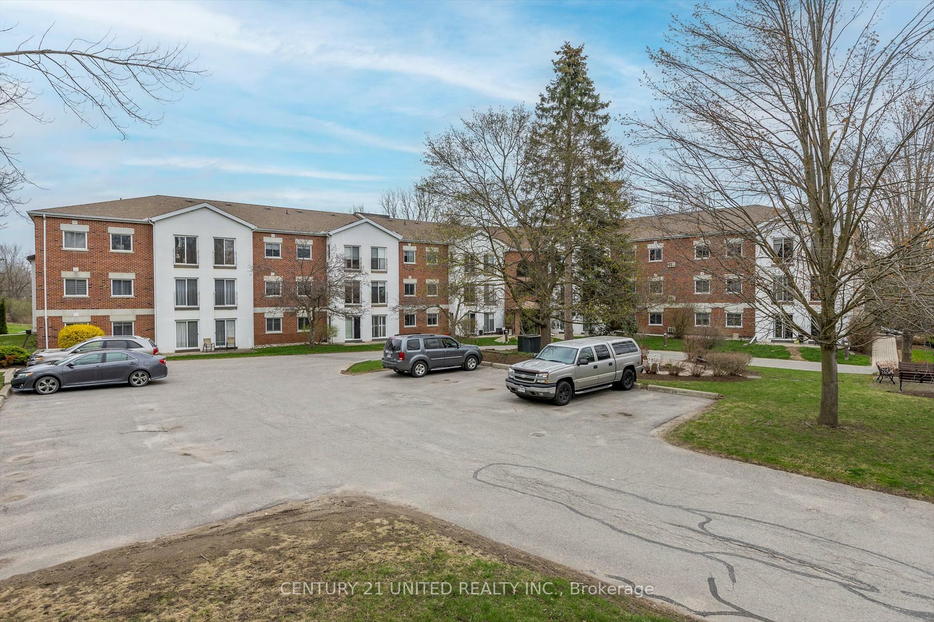 Photo de la propriété: 1111 Water Street 204 ON K9H 3P7
