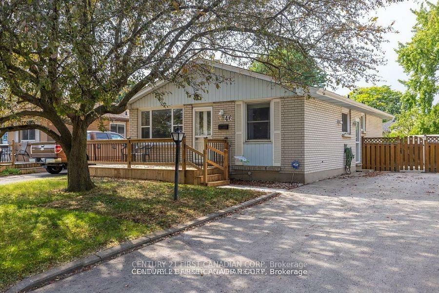 Property Photo: 46 Wellesley Crescent ON N5V 1J7