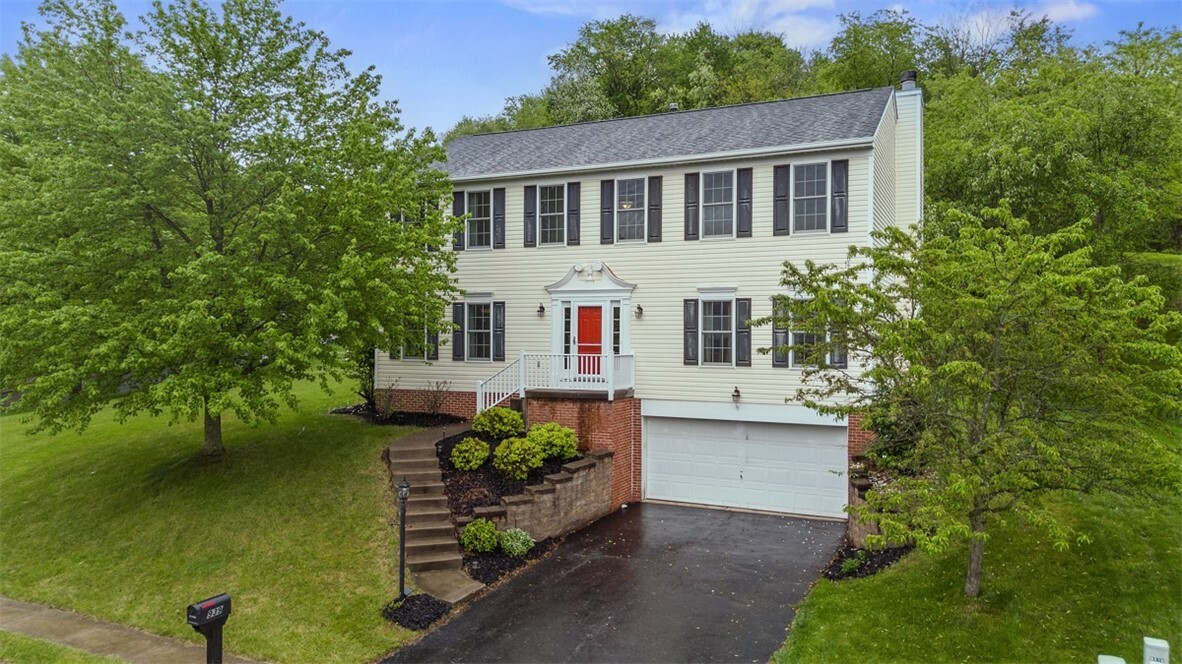 Property Photo: 939 White Water Dr PA 16046