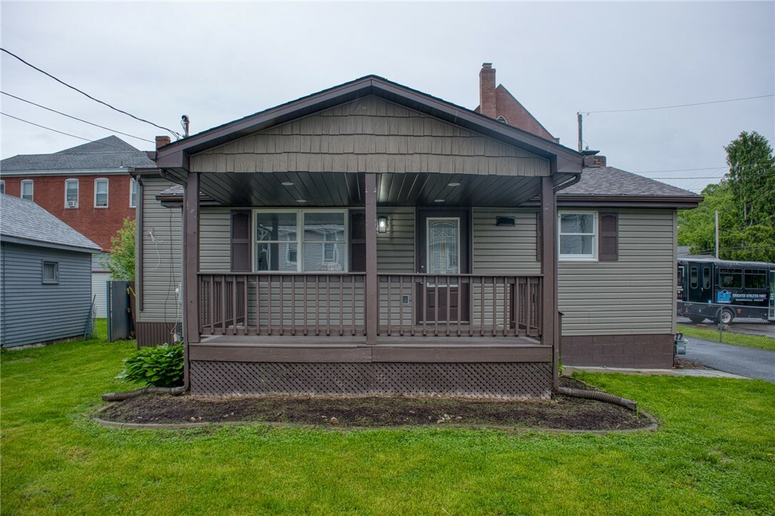 Property Photo: 202 Youghiogheny St PA 15675