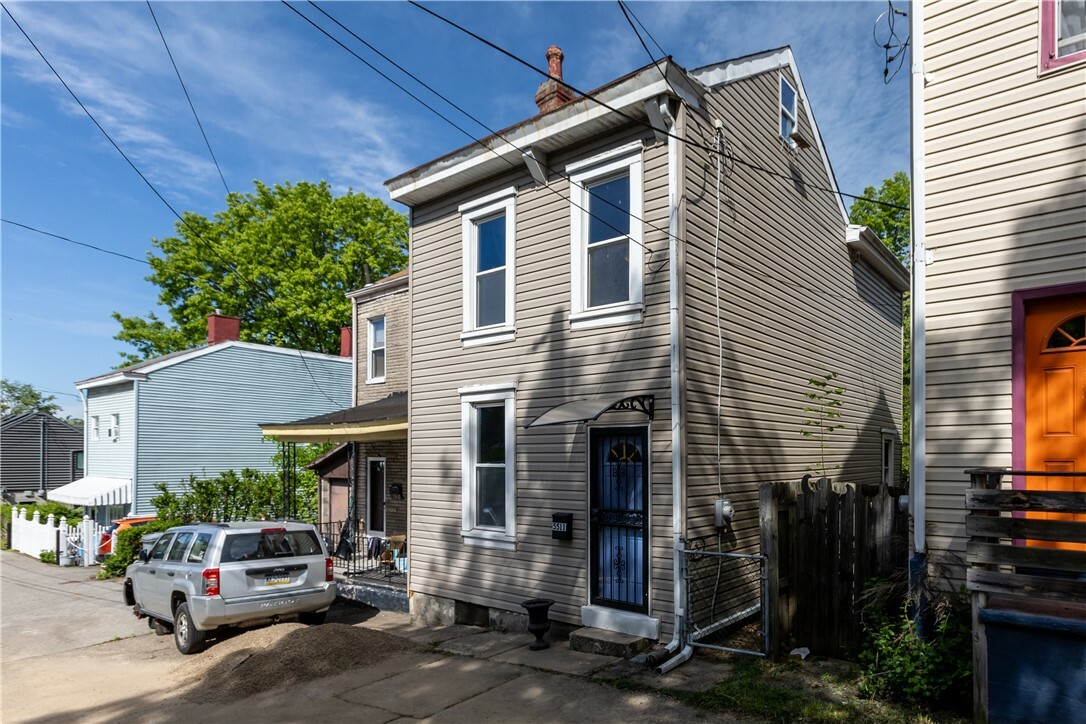 Property Photo: 5511 Celadine St PA 15201