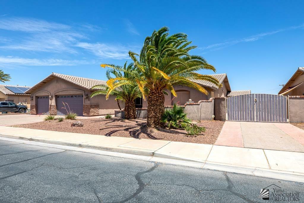 Property Photo: 5492 E View Parkway AZ 85365