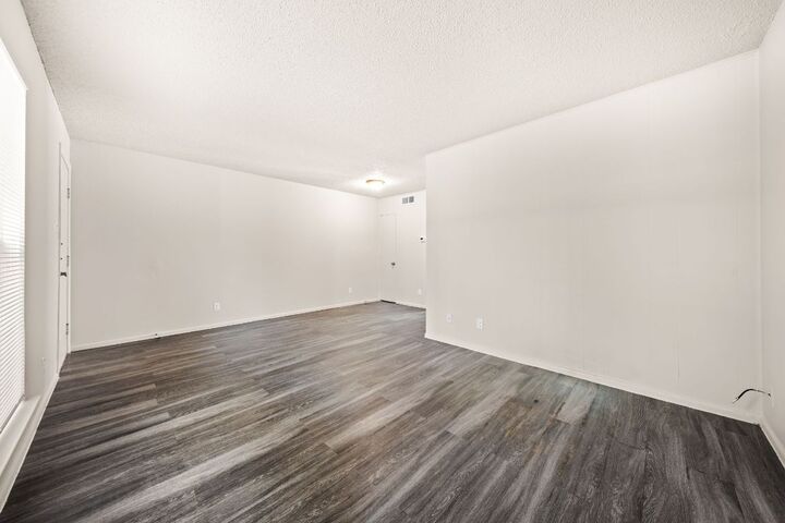 Property Photo:  2314 Parker Lane 5  TX 78741 