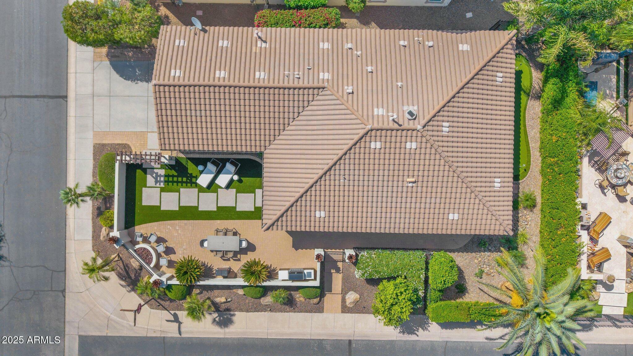Property Photo: 1462 E Sweet Citrus Drive AZ 85140