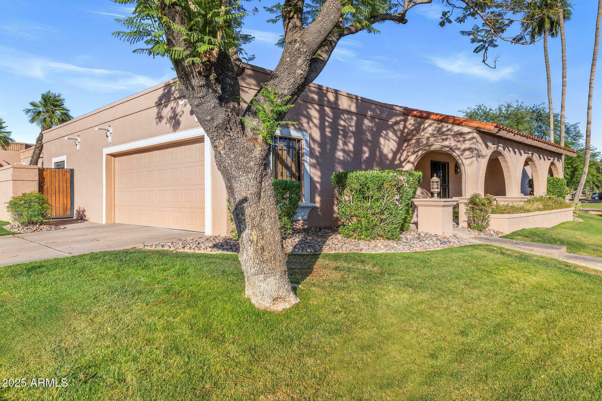 Property Photo: 7673 N Via De Platina Drive AZ 85258