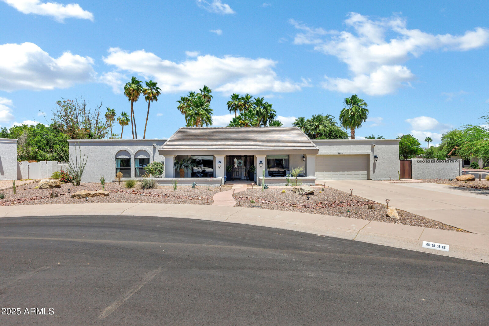 Property Photo:  8936 N 80th Place  AZ 85258 