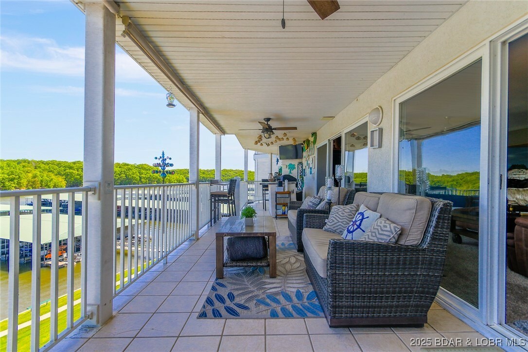 Property Photo: 4800 Eagleview Drive 127C MO 65065