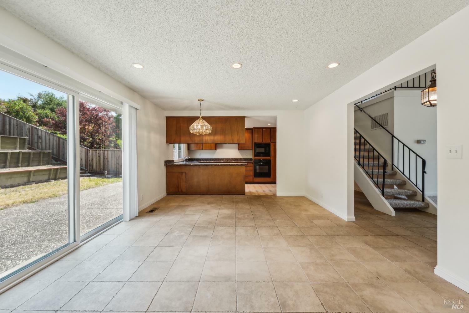 Property Photo: 543 Sandy Way CA 94510