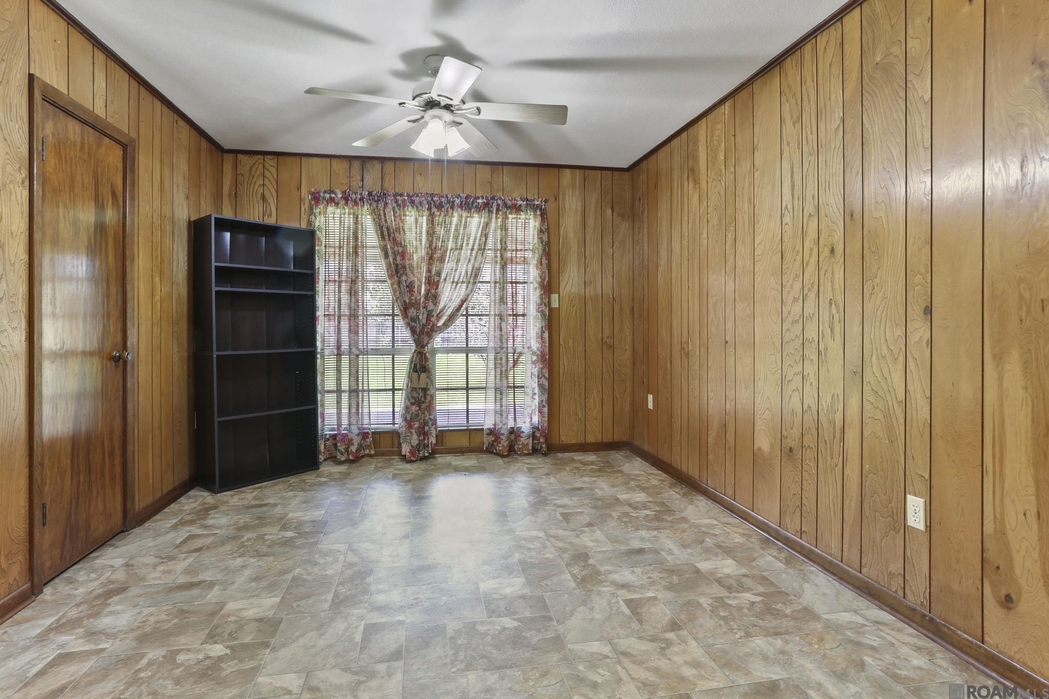Property Photo: 3952 Chestnut St LA 70791