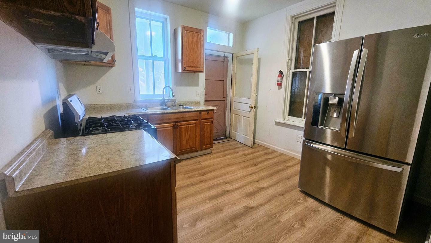 Property Photo:  1632 Derry Street  PA 17104 