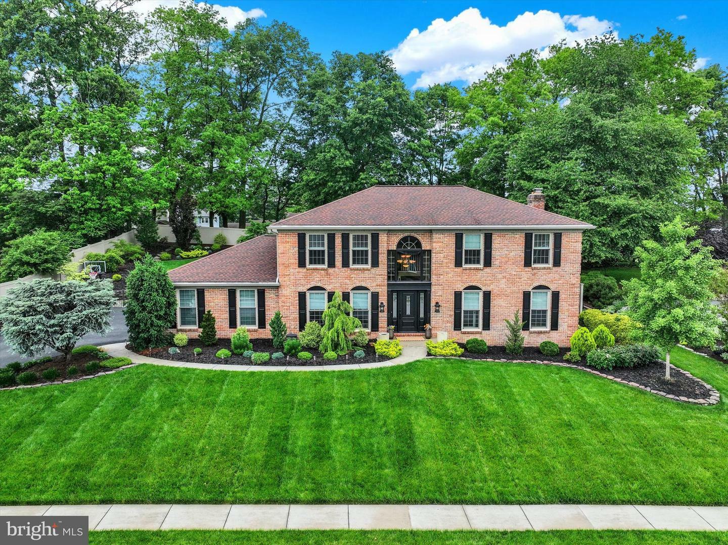 Property Photo: 3649 Regency Lane PA 17402
