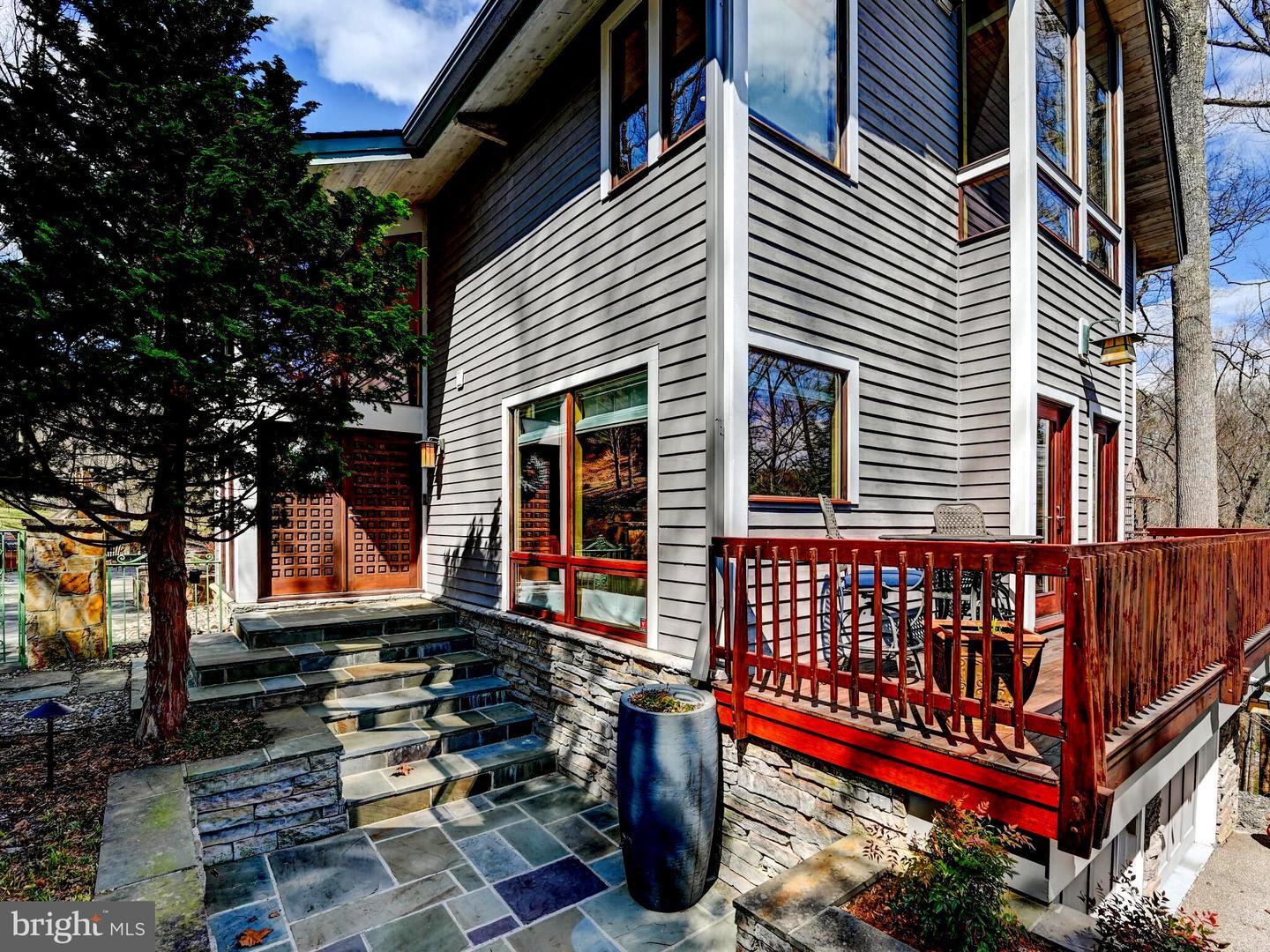 Property Photo: 4450 Ilchester Road MD 21043