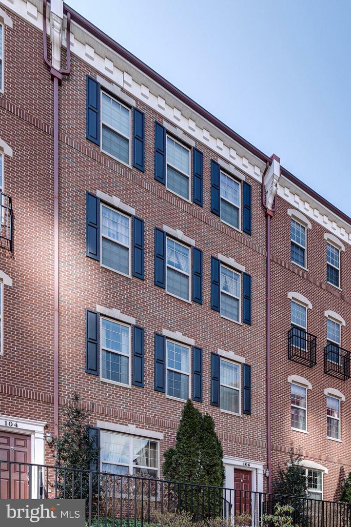 105 Commodore Court  Philadelphia PA 19146 photo