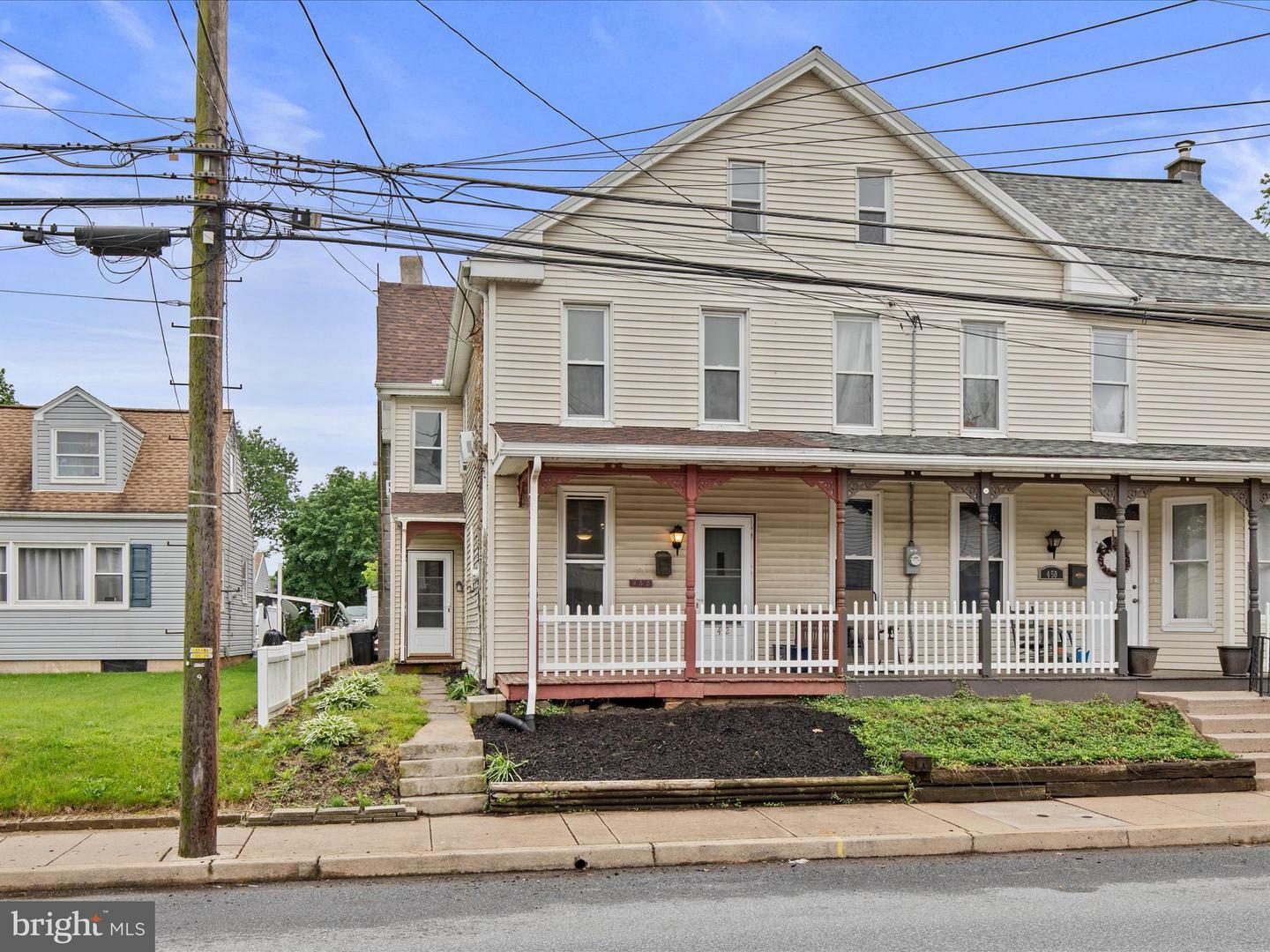 452 E High Street  Elizabethtown PA 17022 photo