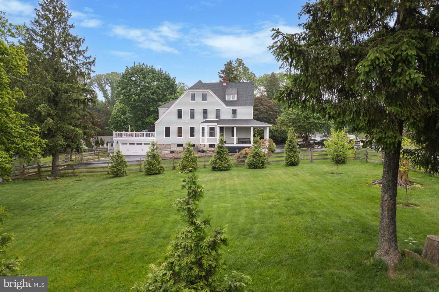 Property Photo: 802 Upper Gulph Road PA 19087