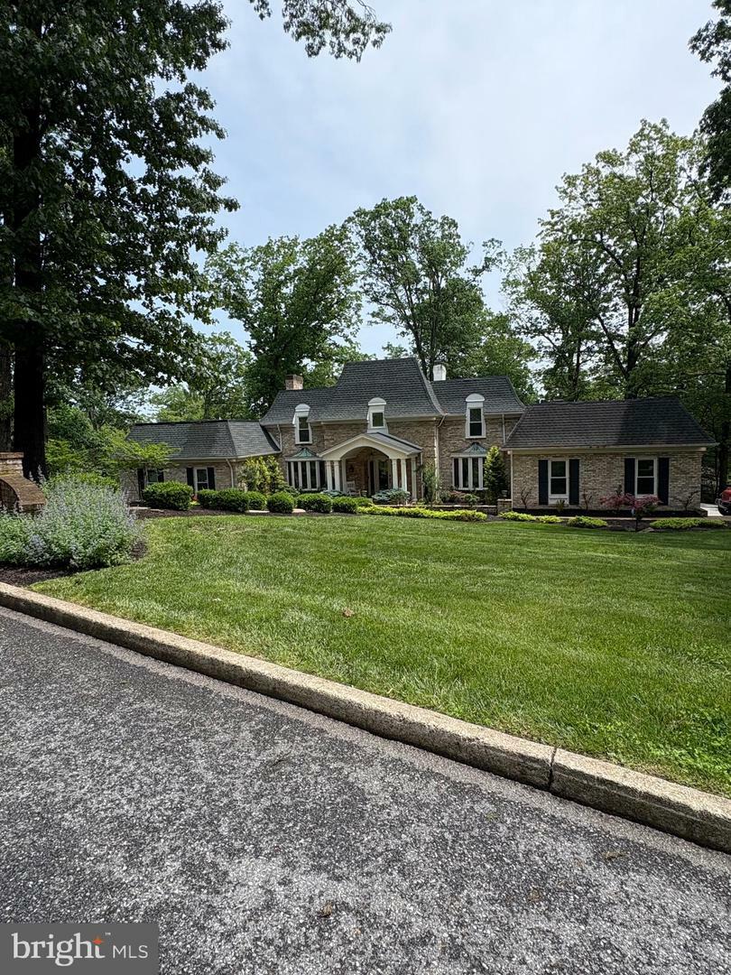 Property Photo: 1715 Mountain View Road PA 17110