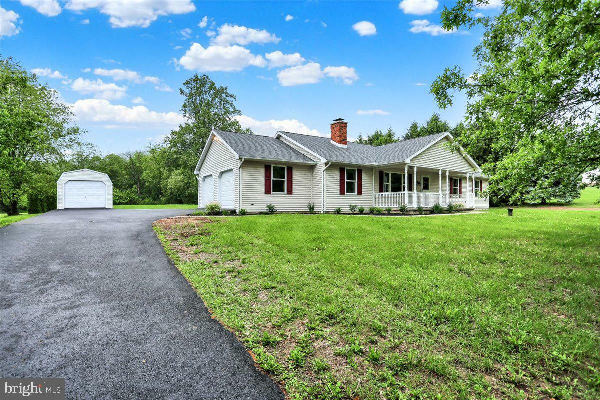 68 Vale Drive  Boyertown PA 19512 photo