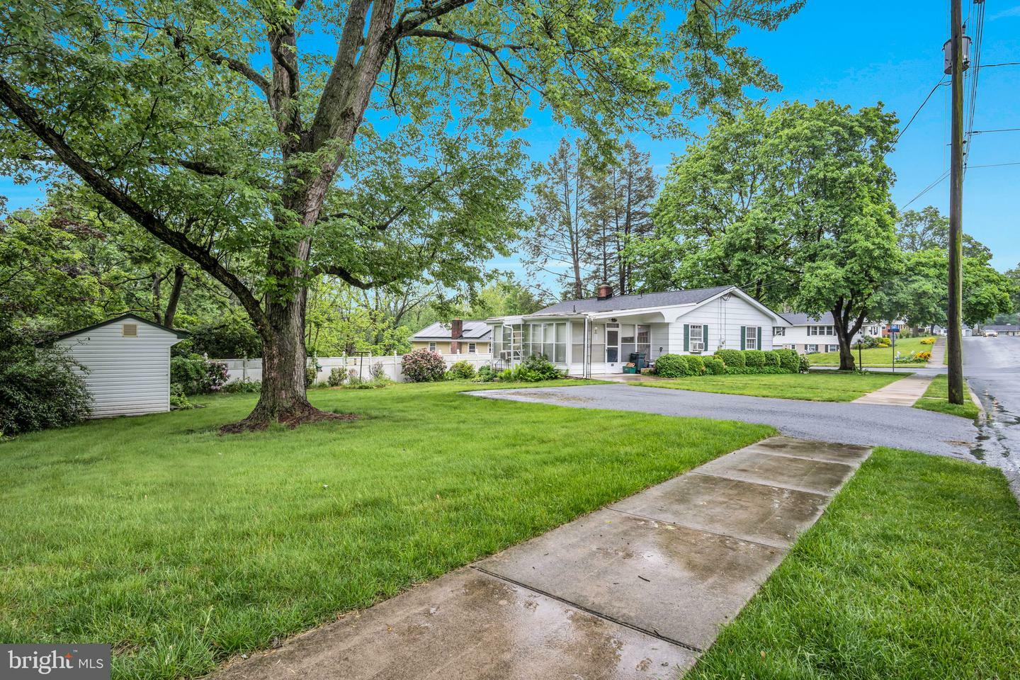Property Photo: 249 N Holly Street PA 17022