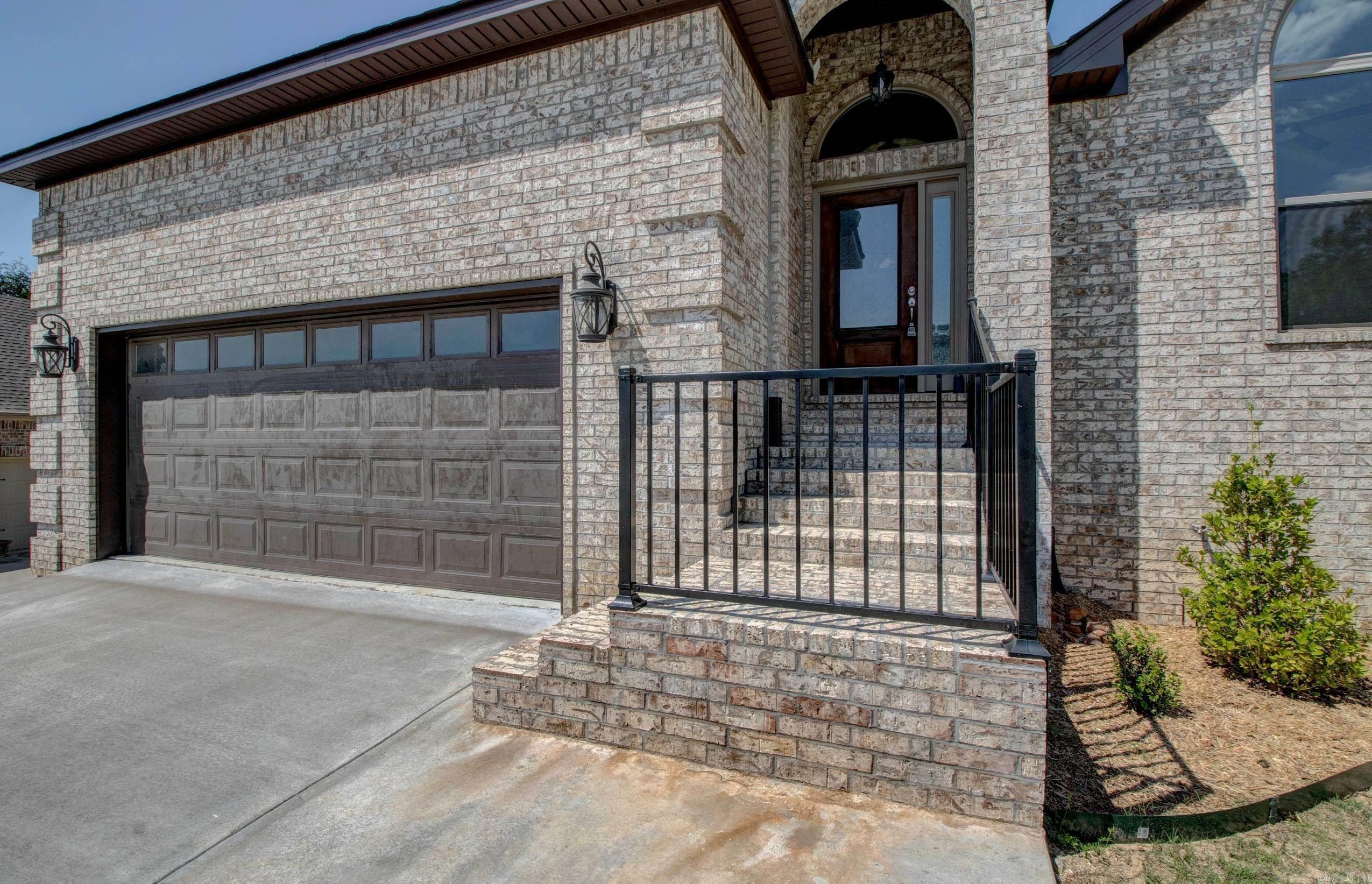 Property Photo: 121 Majestic Circle AR 72113