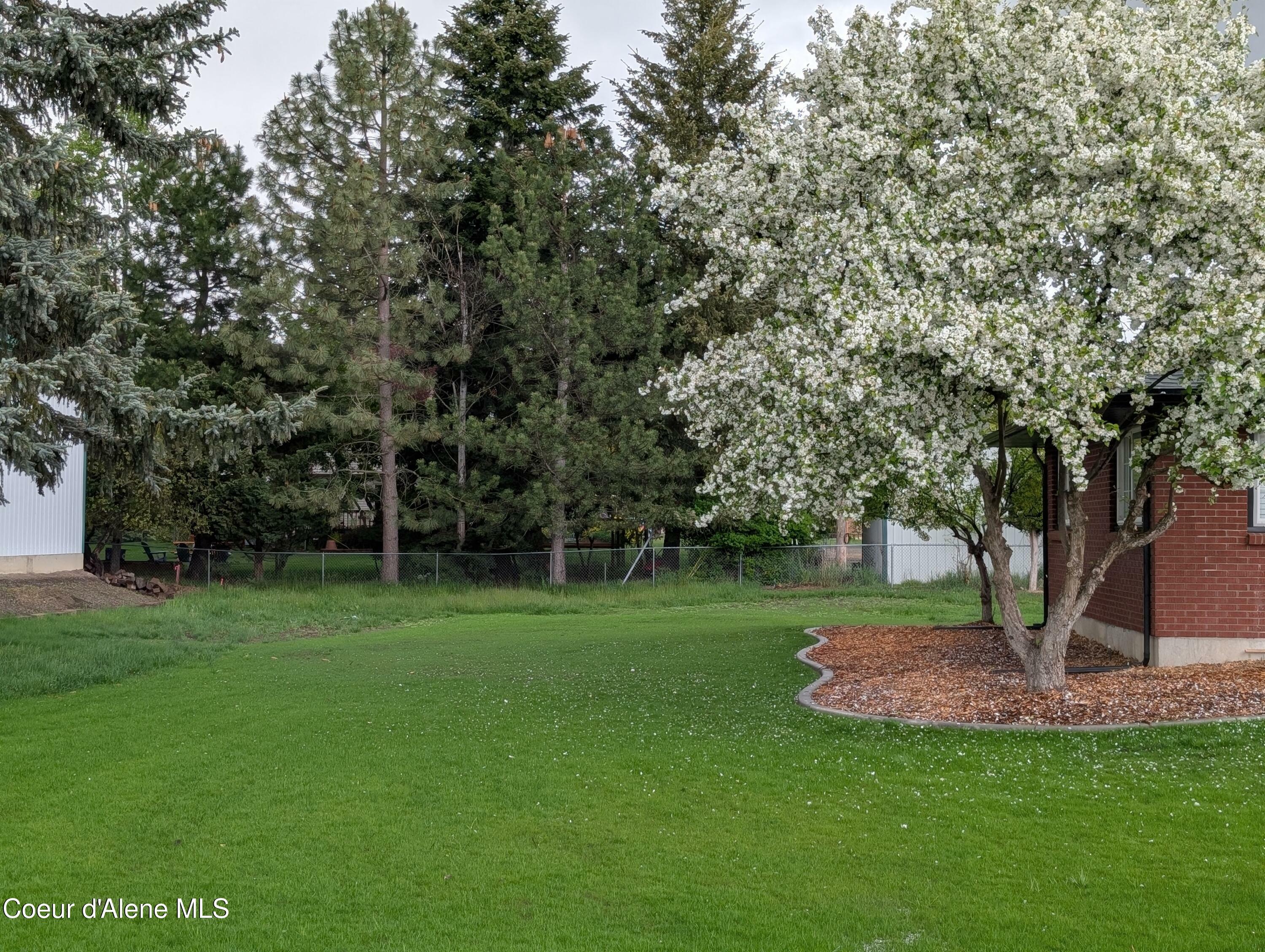 Property Photo: 1305 E. Victoria St. ID 83835