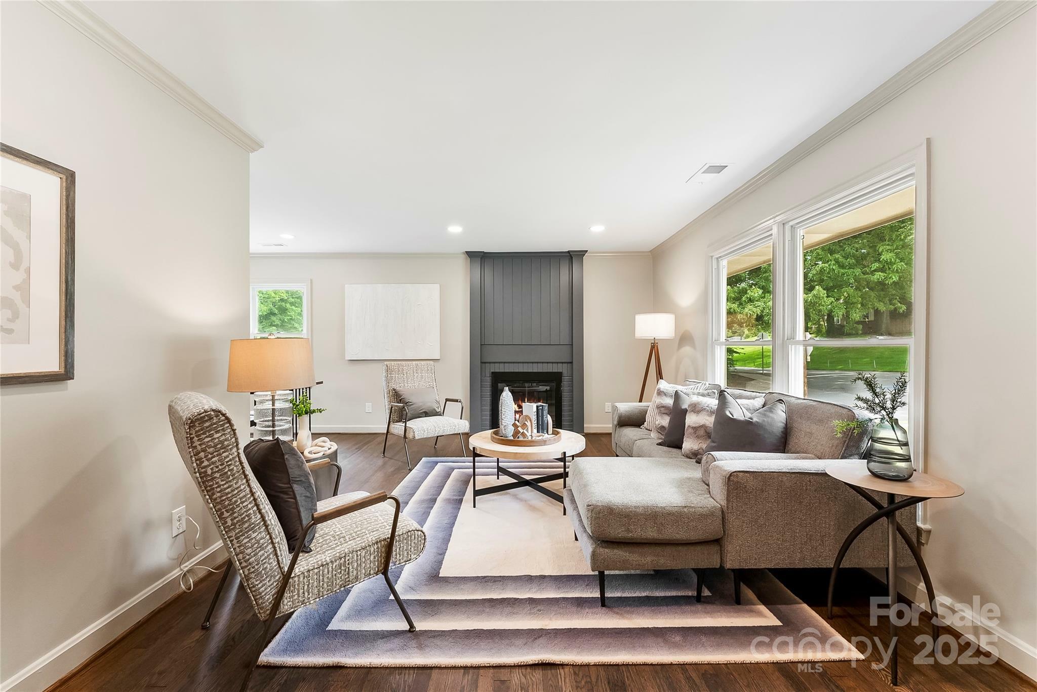 Property Photo: 3661 Annlin Avenue NC 28209