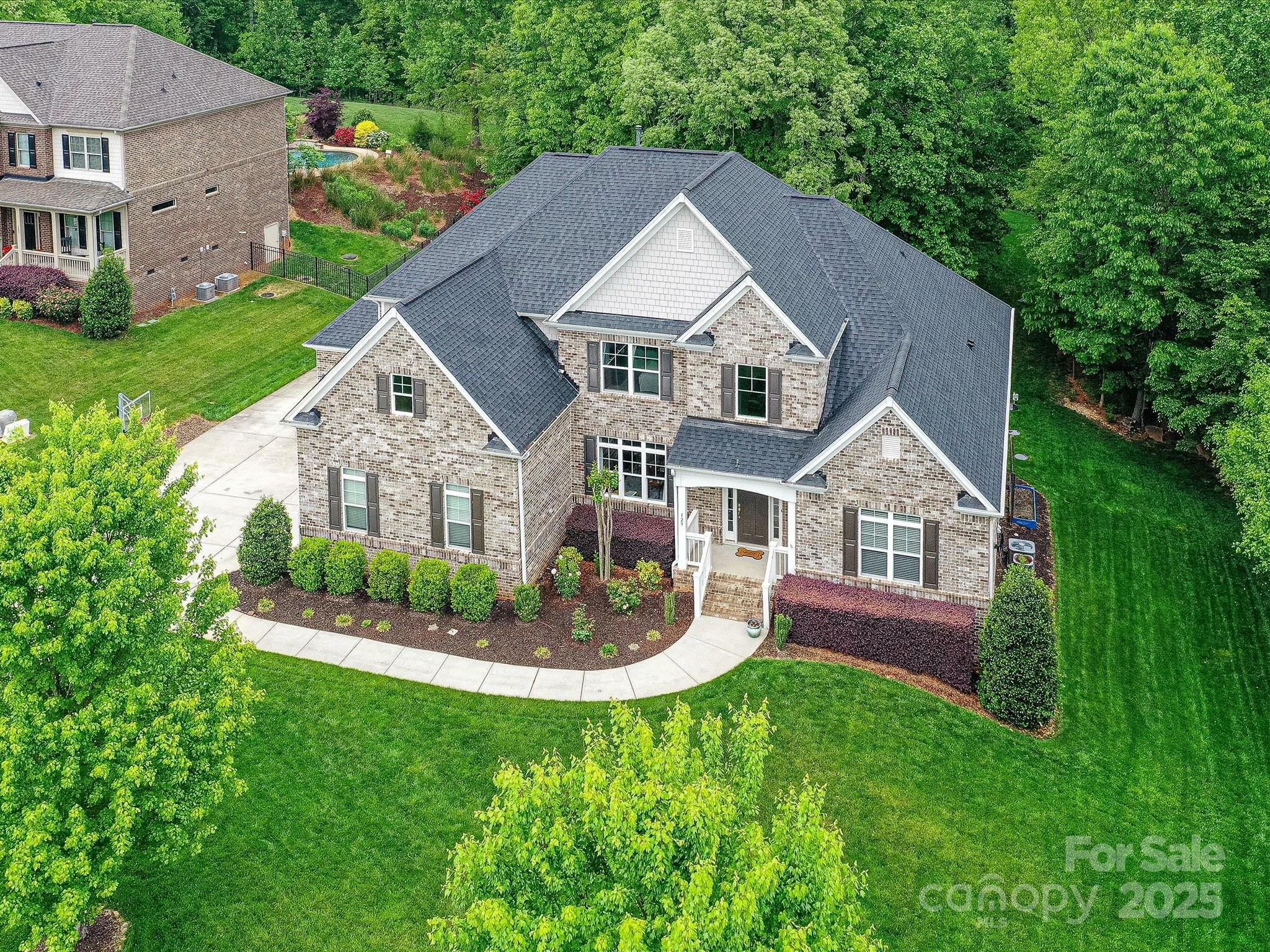 Property Photo: 129 Overlook Ridge Lane NC 28036