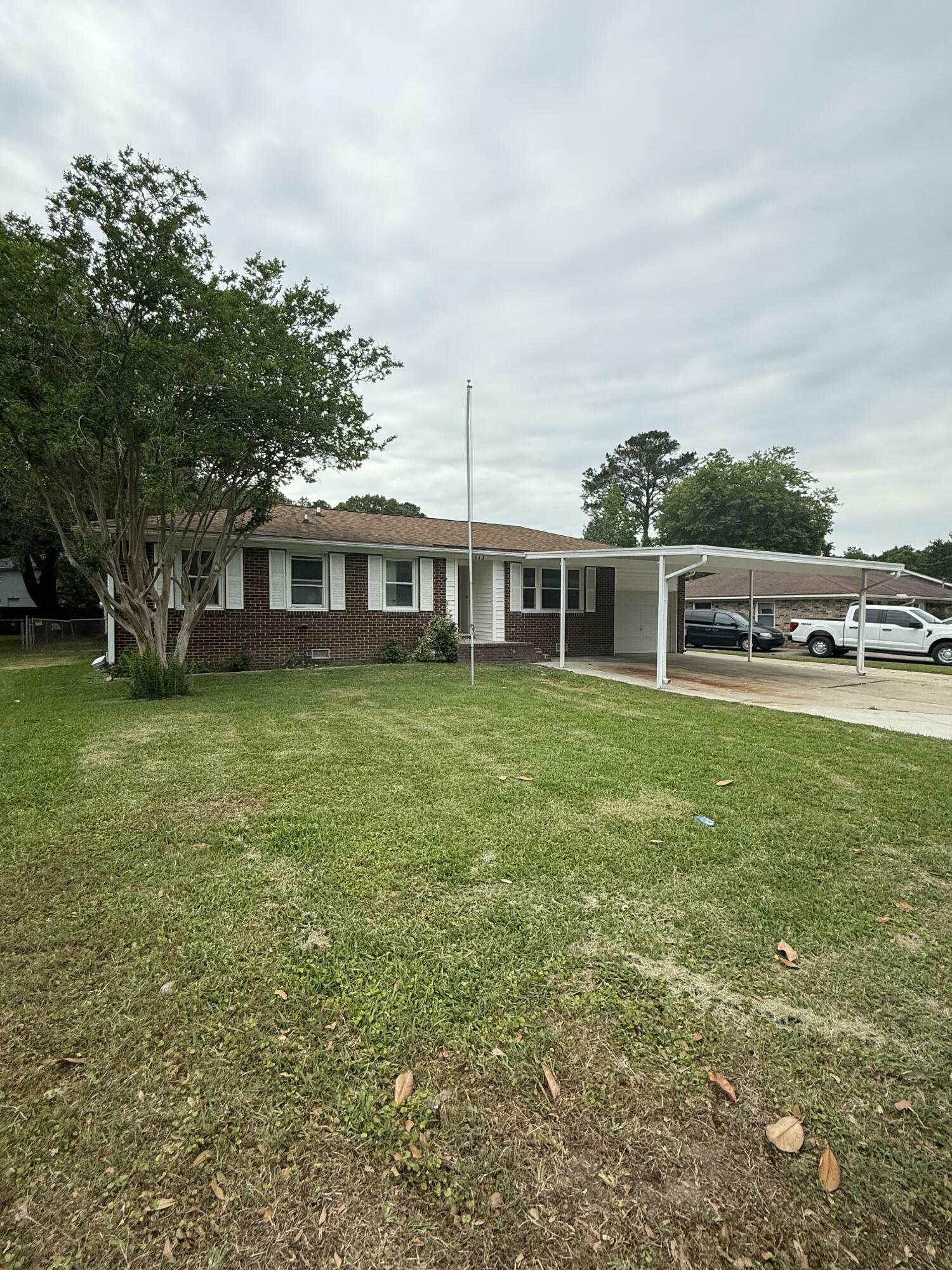 Property Photo: 8612 Delhi Road SC 29406